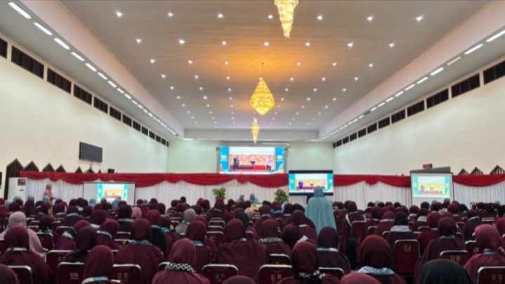 Dialog Ketahanan Keluarga Muktamar V Wahdah Islamiyah Soroti Tantangan Seksualitas Generasi Muda