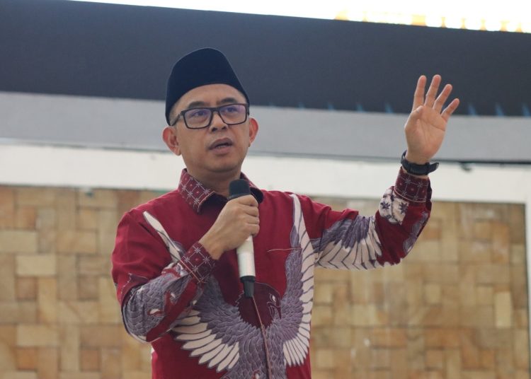 Kemenhaj Dorong Ekosistem Ekonomi Haji di Muktamar V Wahdah Islamiyah