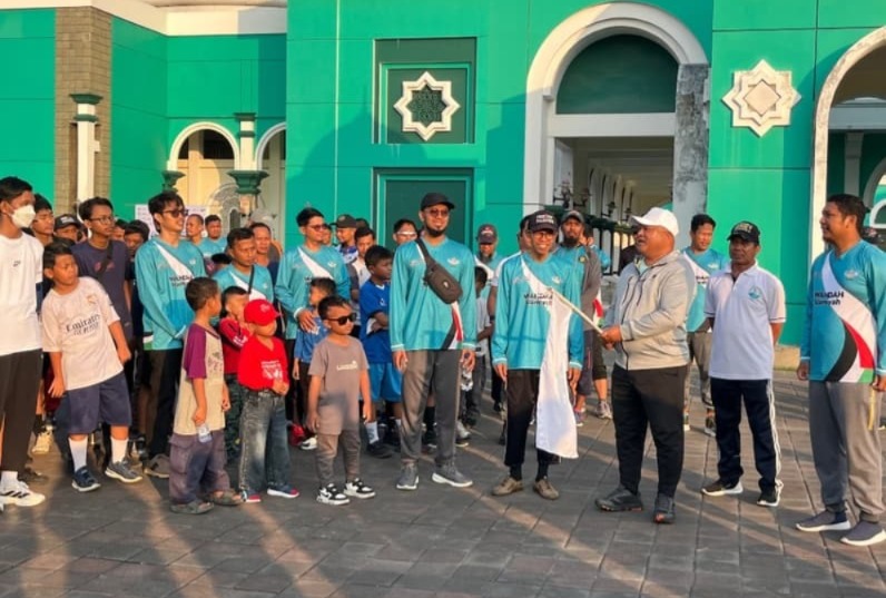 Jalan Sehat Semarak Muktamar V Wahdah Islamiyah di Berau, Wabup Gamalis Tekankan Pentingnya Kolaborasi
