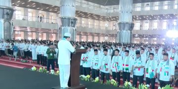 Menag Nasaruddin Umar Buka Secara Resmi Muktamar V Wahdah Islamiyah dan Kukuhkan 10.000 Guru Qur’an, Ini Pesannya!