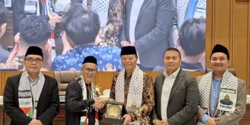 Hidayat Nur Wahid Dorong Penguatan Koalisi Masyarakat Sipil dan Gerakan Boikot Produk Israel