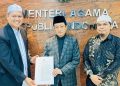 Diserahkan Langsung Menteri Agama RI, Ketua Yayasan Amal Jariyah Indonesia Terima SK Pendirian Sekolah Tinggi Ilmu Al-Qur’an (STIQ)