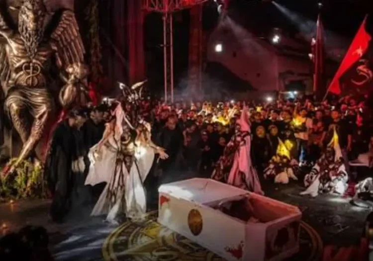 MUI Sebut Karnaval Mirip Ritual Satanic di Pekalongan Bertentangan dengan Ajaran Islam